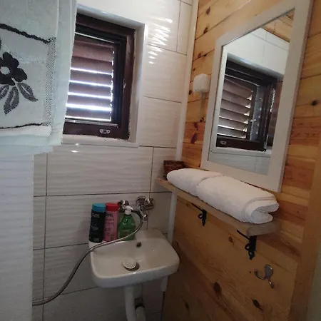 Ferienhaus Planinska Kuca-jovanovic! *